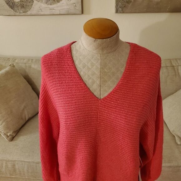 1.State Blouson Sleeve V-Neck Sweater - Picture 5 of 13